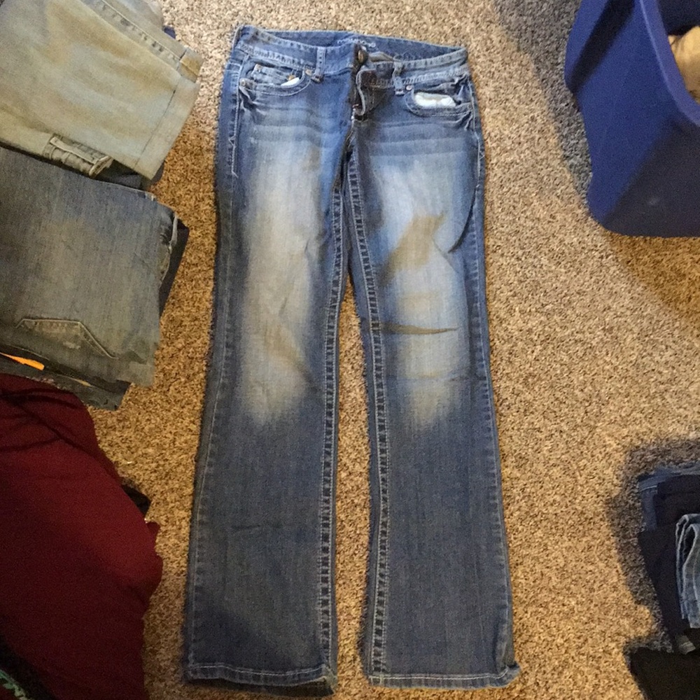 Maurices jeans